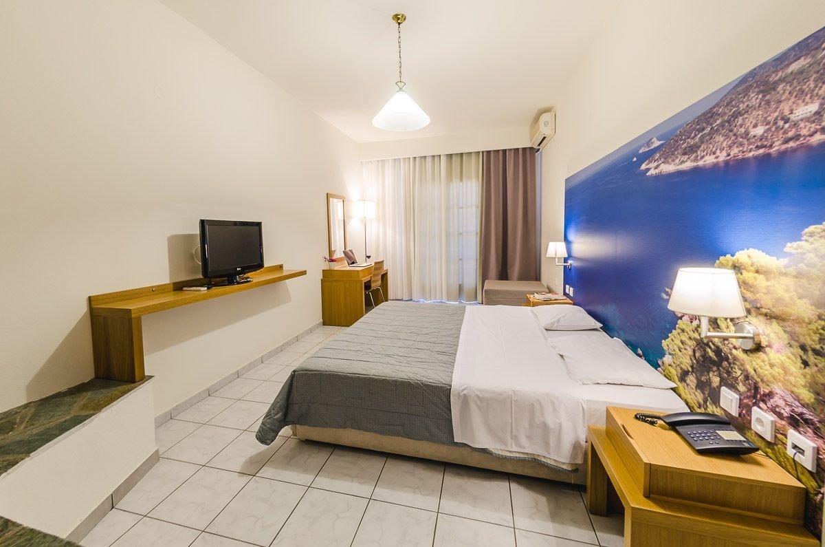 Hotel Nereides Патітірі Екстер'єр фото