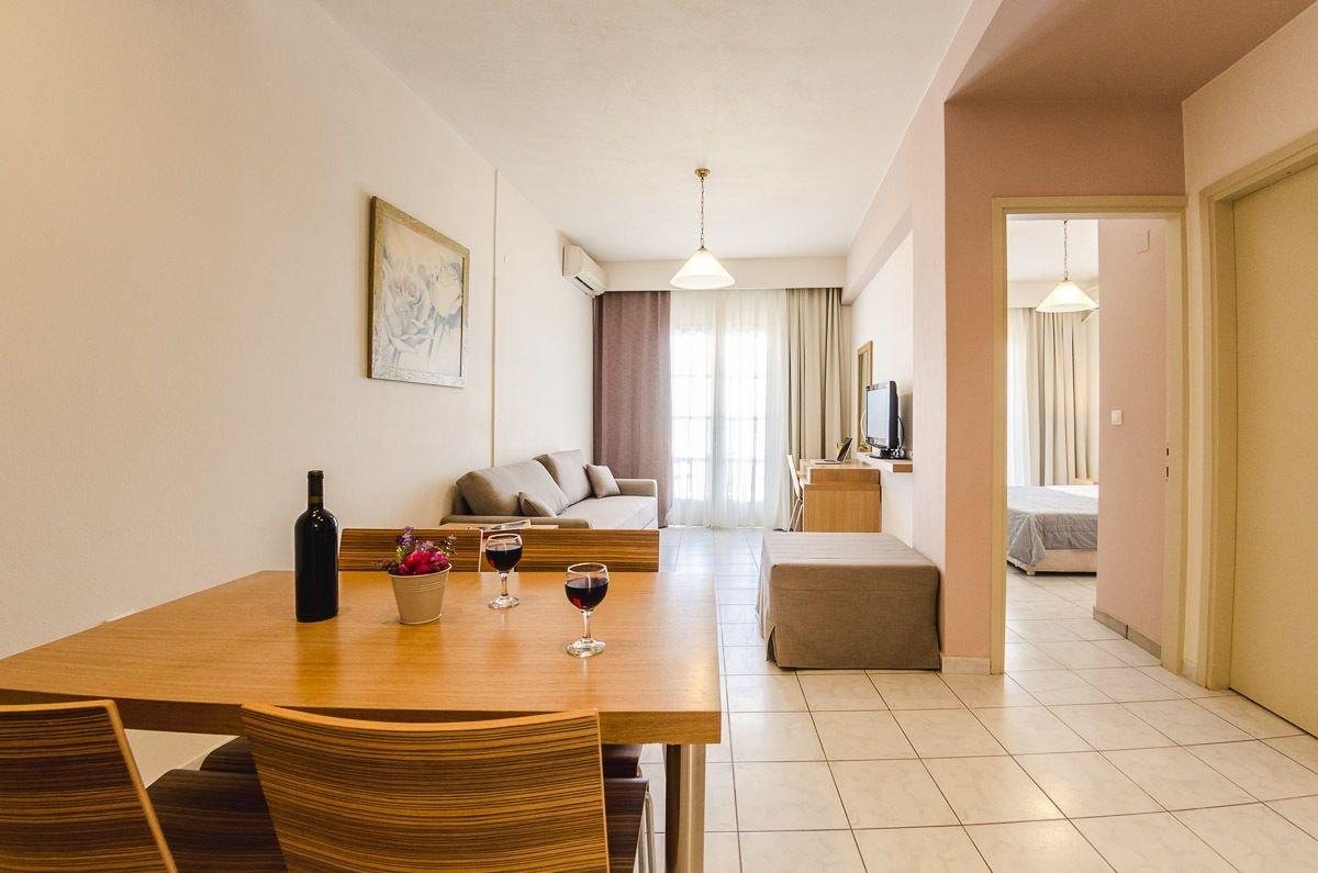 Hotel Nereides Патітірі Екстер'єр фото