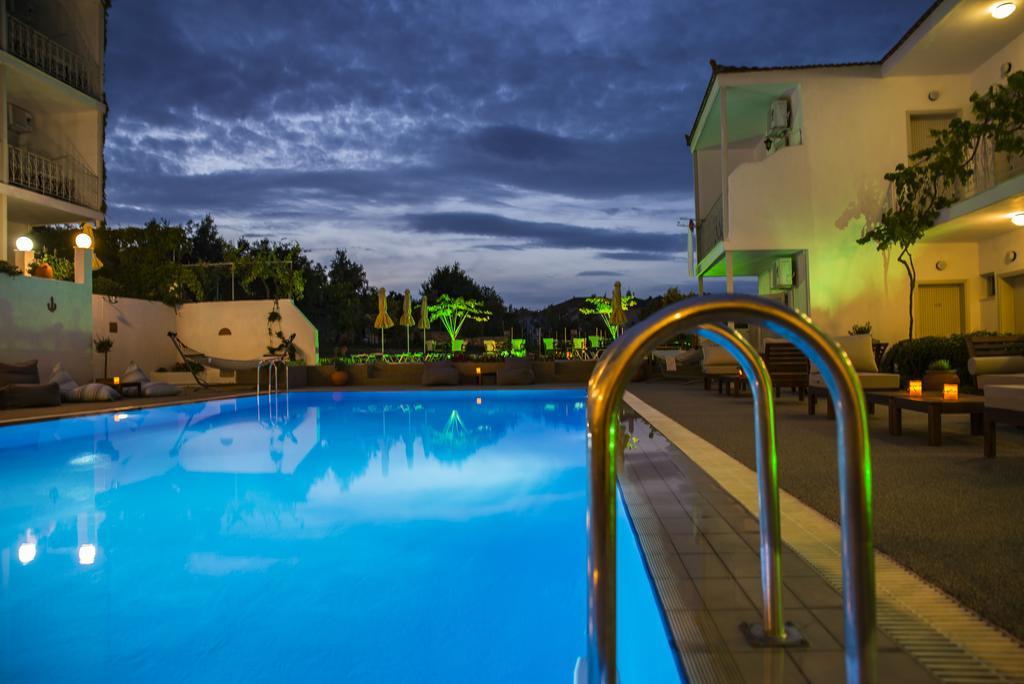 Hotel Nereides Патітірі Екстер'єр фото